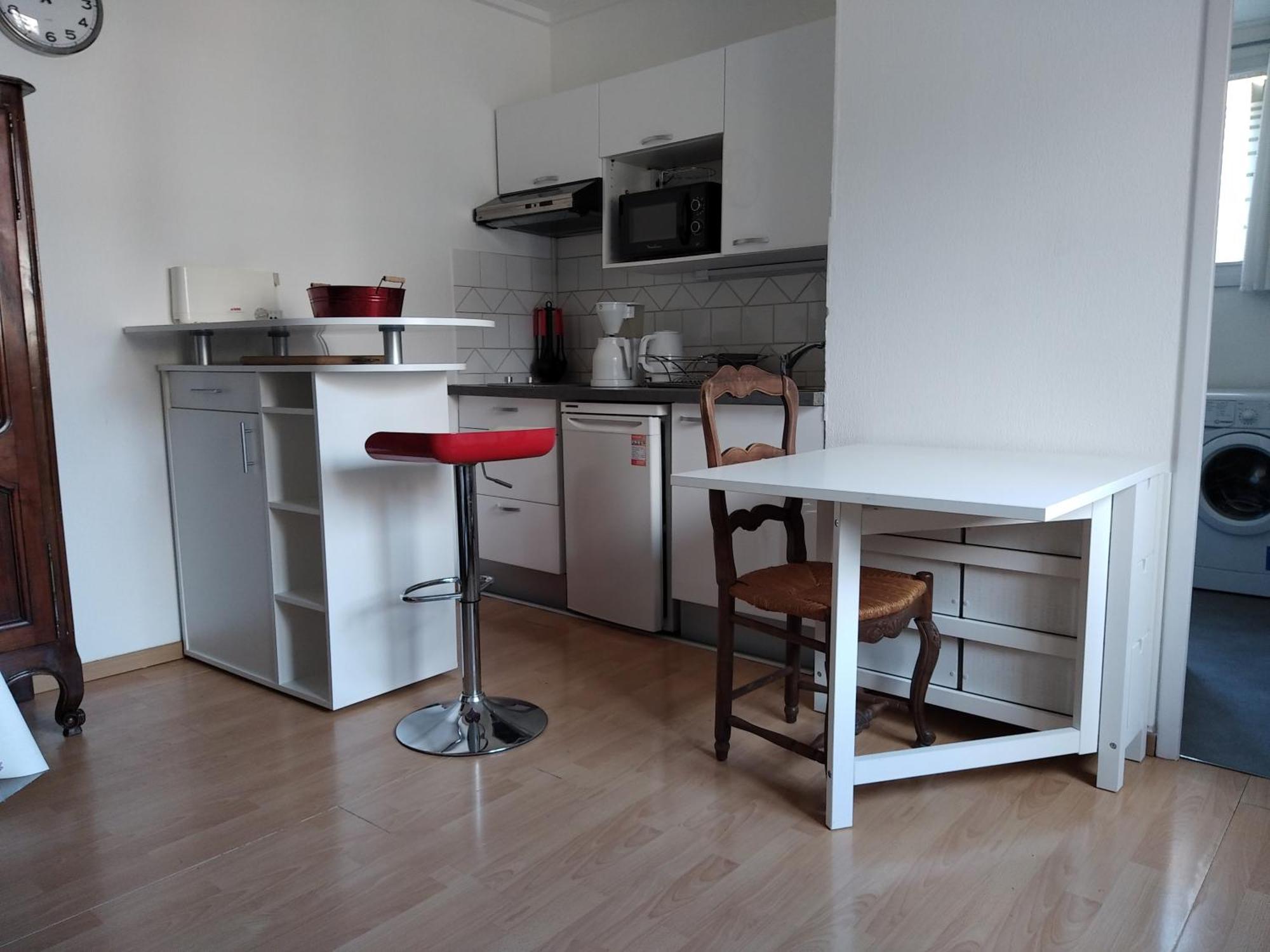 Studio 25 M2 Centre Uriage Saint-Martin-d'Uriage Номер фото